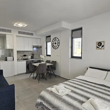 Mackenzie Luxurious Apartmán