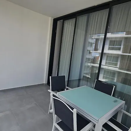 Mackenzie Luxurious Apartment